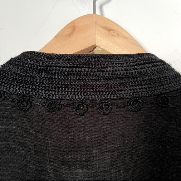 Soft Surroundings Desert Linen Tunic Top Black Embroidered Classic Playful Chic - Picture 13 of 15